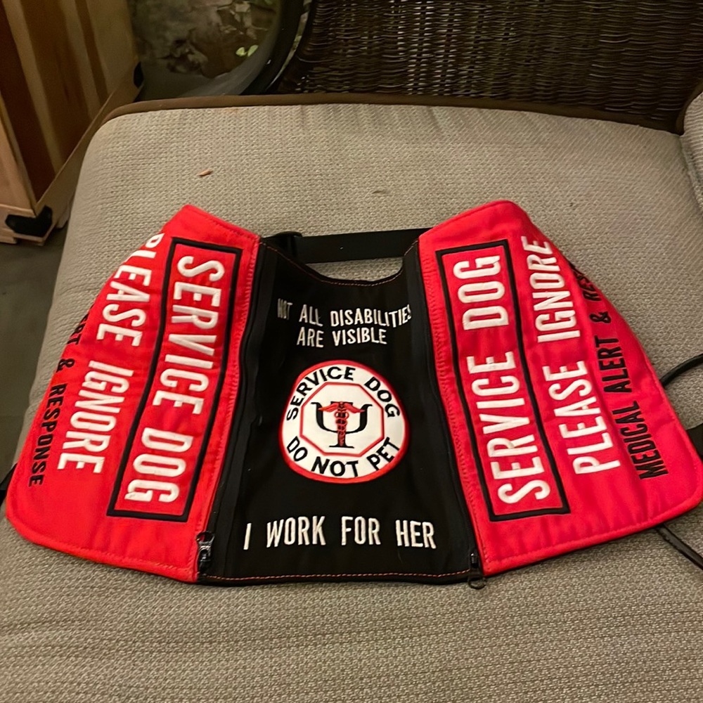 NWOT Service dog vest